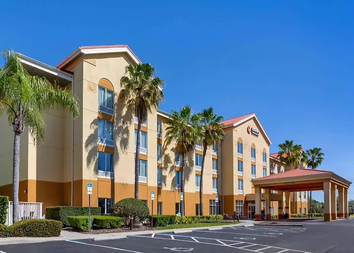Comfort Inn & Suites Orlando North